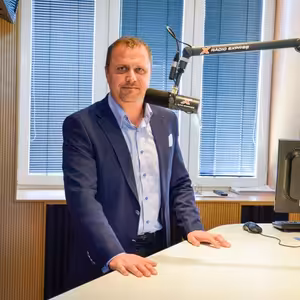 Andrej Hrnčiar - Vláda pre koncesionárske poplatky nepadne