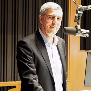 Béla Bugár - Za zlyhanie politických strán v komunálnych voľbách môžu... (Braňo Závodský Naživo)