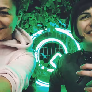 Povídání o kytkách: Queens nejsou jen tenisky a streetwear