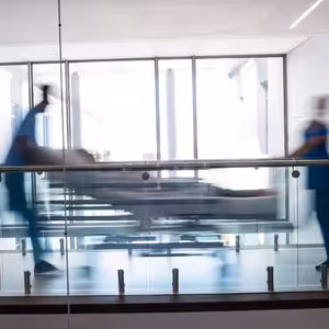 INESS na DNES #91: 2030: Menej zdravotníkov, viac chorých