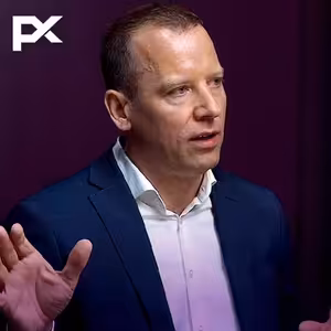 Temná strana internetu. Expert popisuje jak fungují kyber zločiny (Víťa Šantrůček, Gen)