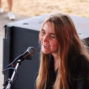 God and Eve o ich debutovom EP The Creation