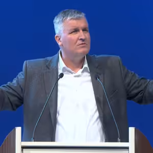 Václav Vondrášek • Když umře Bůh…