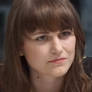 Sňatky gayů a leseb? Z debat poslanců se mi dělalo zle, je z toho fraška, politici se bojí o křesla, říká Chalupová