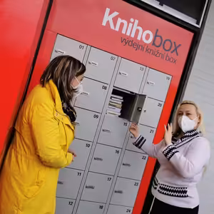 Knihovna v Mostě spustila výdejní box na knížky