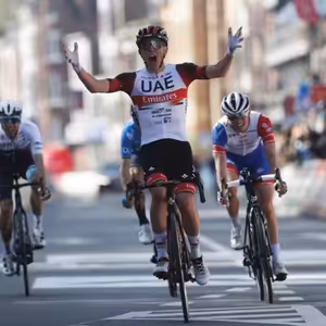 Lutych-Bastogne-Lutych pro Tadeje Pogačara