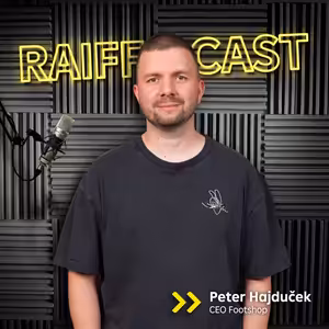 PŘI ZALOŽENÍ FOOTSHOPU BYLA VIZE PRODAT 100 TENISEK MĚSÍČNĚ, TEĎ JICH PRODÁVÁME PŘES 50 000