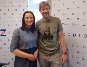 Martin Kavka: Koronavirus přinesl do češtiny slova koroháro, korovous nebo rouškokaz, rouškomil a prymulák