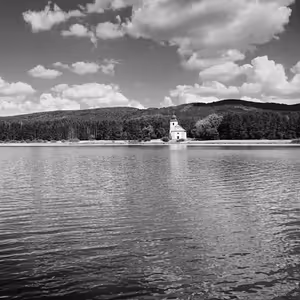 Miloš Doležal: Sv. Vít v Zahrádce