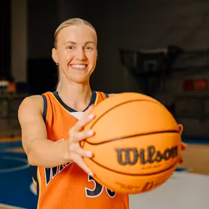 Petra Holešínská: Orange Krush