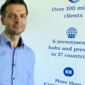 Lidé s volnými penězi, jsou teď v problému, říká Petr Šimčák