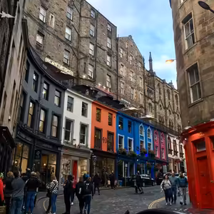 S3E6: EDINBURGH - Pekný film o vlakoch