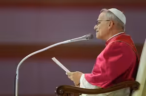 Papež odpovídá na otázky mladých lidí: Přátelství je cestou k míru a může změnit svět