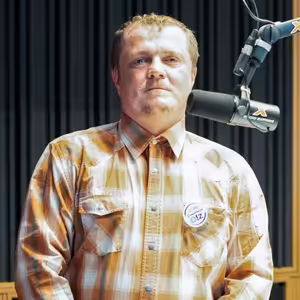 Patrik Magdoško - Naše poľnohospodárstvo sa nezameriava na produkciu... (Braňo Závodský Naživo)