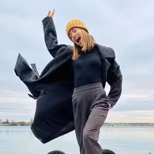 Sympatická slovenská herečka Simona Kollárová pred herectvom vyštudovala kynológiu