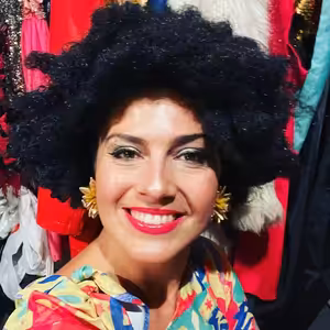 „U nás v kabarete diváci nie sú pasívni,“ hovorí Lucka Siposová