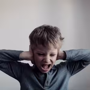 Čo robiť, keď sa dieťa hnevá?