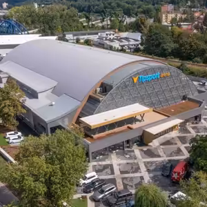 Zimný štadión v Banskej Bystrici má 70 rokov