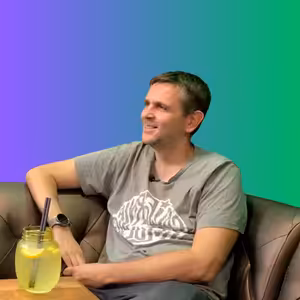 "Vieš, že to tvoje Bentley je len prefarbený Volkswagen Passat?" - Peťo Šebo