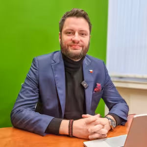 Rekordní bonusy 623 milionů? A prý, že se musí šetřit. Zoufalý Hřib seká ruce. | Čau Praho #119