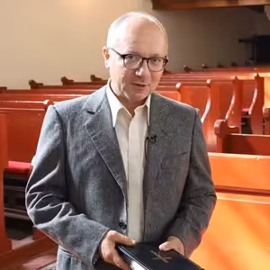 Pobožne odpočívať či konať dobro?