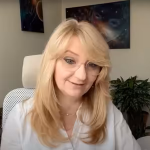 Petra Nel Smolová, Oprava matrixu 2025