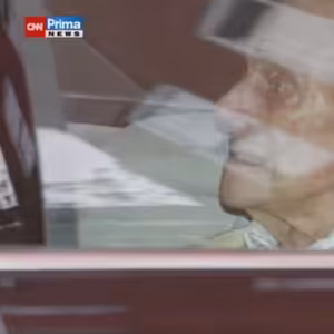 PRINCE PHILIPA PROPUSTILI Z NEMOCNICE