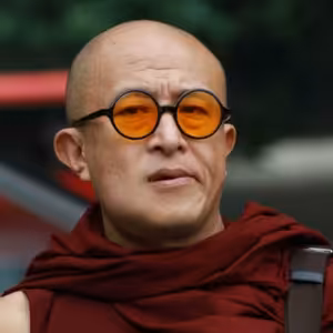 Jak si užívat zábavu? Je v pořádku chovat se někdy praštěně a nebrat se pořád tak vážně? - Dzongsar Jamyang Khyentse Rinpočhe