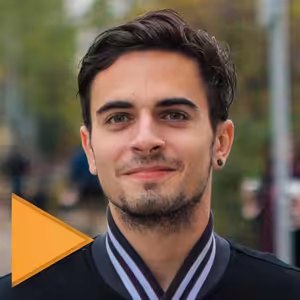 Peter PPPeter Popluhár: Jenom Youtube by mě neuživilo. V Africe jsem dostal malárii a málem umřel.