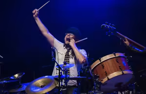 120 MINÚT S HUDBOU NÁŠHO HOSŤA: PETER BITTNER