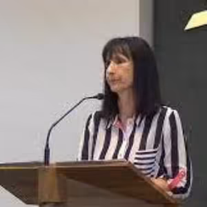 T.Javorková - Hra na Dokonalosť