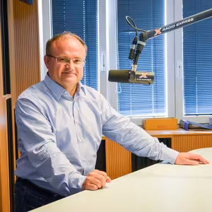 Jozef Mihál - Vláda nenápadne zavádza dane, ktoré si nevšimneme