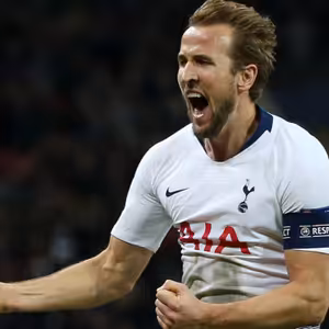 Hurikán Kane, United na prodej, City k soudu a Liverpool k Poslednímu soudu!