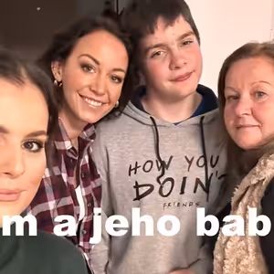 73: Příběh Adama a jeho babičky.