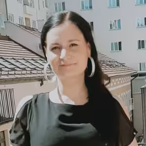 Násilník nevyzerá ako diabol s pentagramom na čele