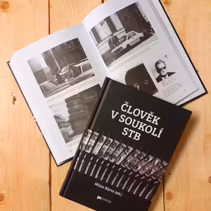 ÚSTR podcast ke knize Člověk v soukolí StB s historikem Milanem Bártou