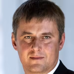 Tomáš Petříček: Uděláme vše, aby Vladimír Dlouhý v boji o místo šéfa OECD uspěl