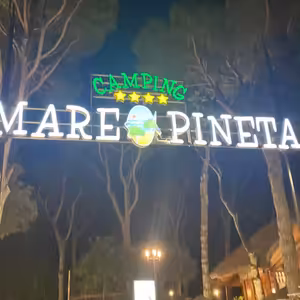 Plavecký a príhody