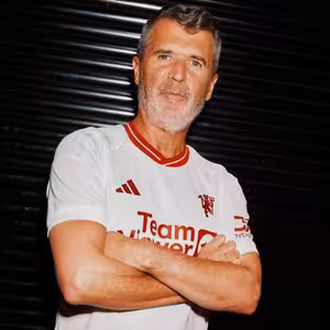 Podľa Roya Keana hrajú Red Devils ako malý klub, ale má bývalý kapitán United pravdu?