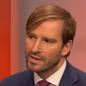 Adam Vojtěch (nestr. za ANO): Určitou míru zadlužení si můžeme dovolit, hlavně na investice | 23. 6. 2025