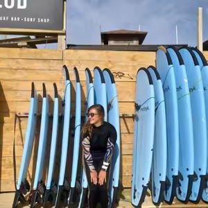 Ešus 3/4/2023: Denisa, surf, jóga a Střední Amerika