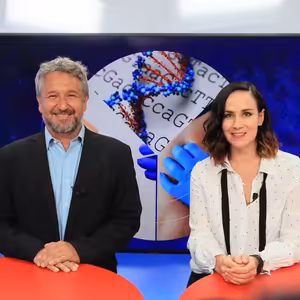 „Udělali z nás trošku blbce," říká Smejkal o práci pro vládu. Podzim v Česku vidí optimisticky