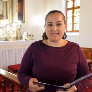 Kto do teba kameňom, ty do neho chlebom...