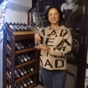 DVOUDECKA 063 - Monycca Nguyen