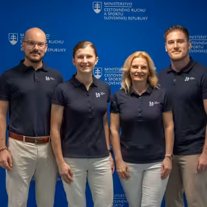 DOPLNKY VÝŽIVY A ANTIDOPING V PRAXI TRÉNERA