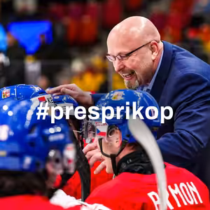 „Nejtěžší je rozhodovat o životech hráčů. Před obratem s Finy to kluci měli v očích“ – Patrik Augusta