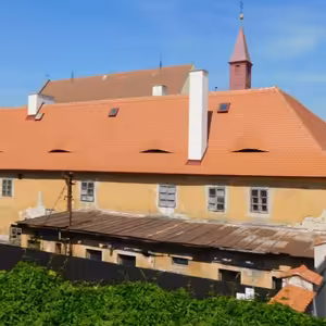 Žatec si půjčí na opravu kláštera