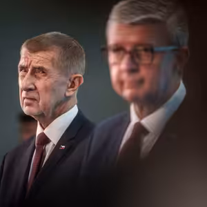 Volební analýza: Propad vládních stran, růžové tsunami a vítězný Grolich