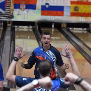 Mezi kuželkami s Denisem Kincem