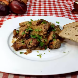 Co miluje každý Čech? Dozlatova vypečené vepřové výpečky se zelím